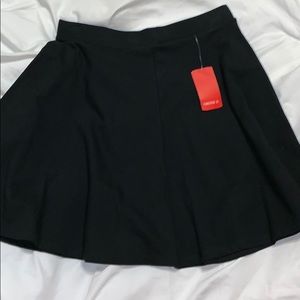 NEW Forever 21 black circle/skater skirt